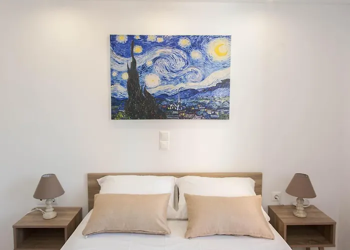 Hillside Seaview Apartment
