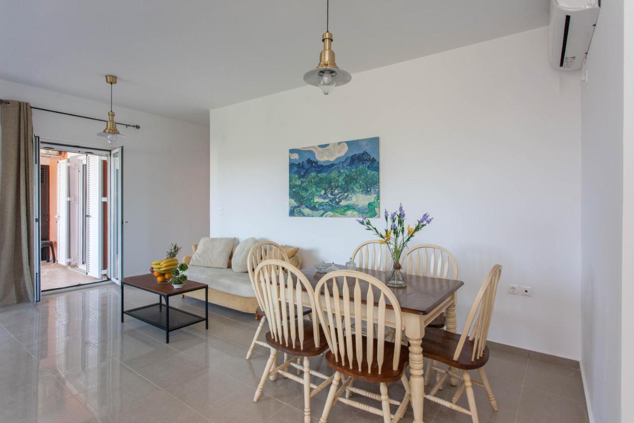 Hillside Seaview Apartment Stalós