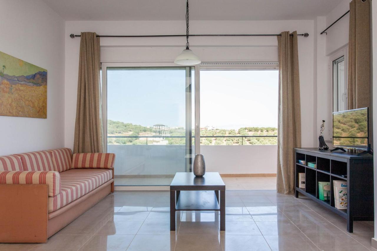 Hillside Seaview Apartment *